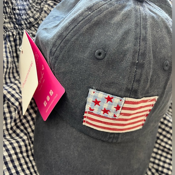 HAT BEGINNING BOUTIQUE - Picture 7 of 7